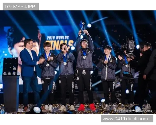 和平精英热议IG战术争议背后的团队协作与决策分析